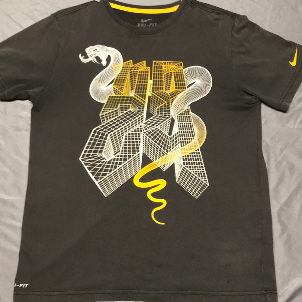Kobe Bryant Dri-Fit Nike Tee Shirt Black Mamba